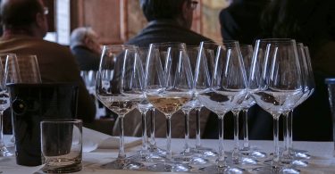 “Vernaccia di San Gimignano: A great Tuscan classic meets the new classics of the world – in search of terroir wines”