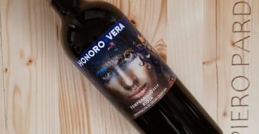 Honoro Vera Rioja 2019 - Rosario Vega
