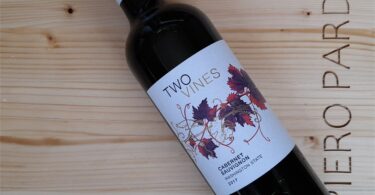 Two Vines Cabernet Sauvignon 2017 - Columbia Crest