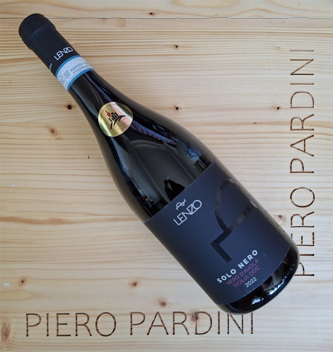 Solo Nero 2022 - Lenzo Winery